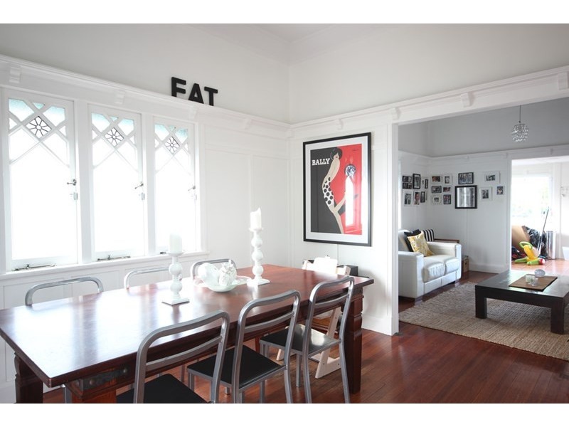 701 Logan Road, Greenslopes QLD 4120