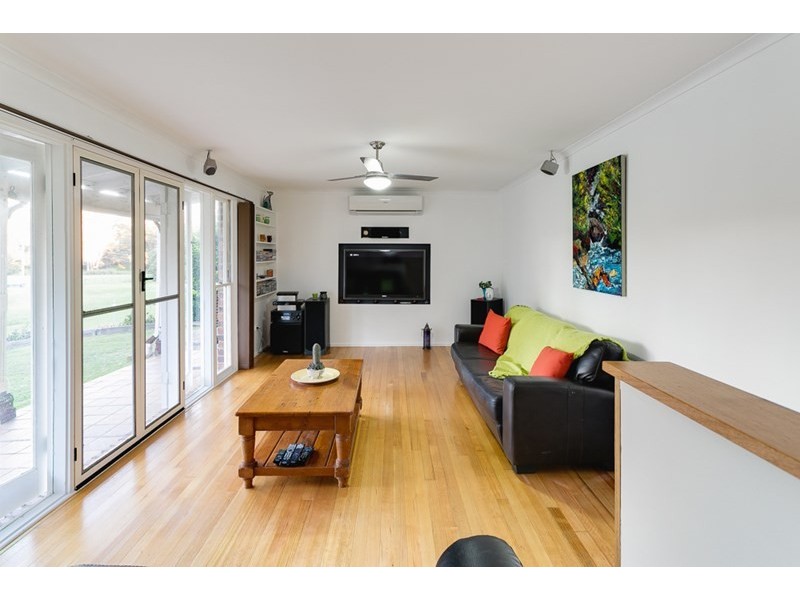 11 Mayda Street, Shailer Park QLD 4128