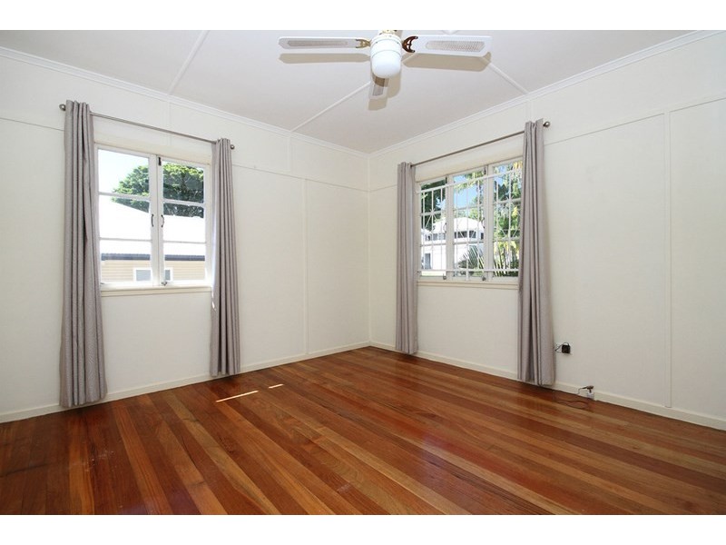 36 Oakfield Street, Mount Gravatt East QLD 4122