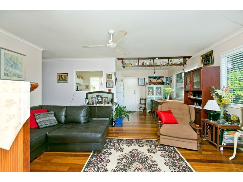 2 Boambillee Street, Thorneside QLD 4158