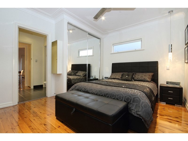 56 Hockings Street, Holland Park West QLD 4121