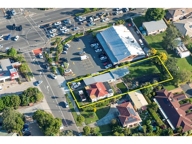 57 Scrub Road, Carindale QLD 4152