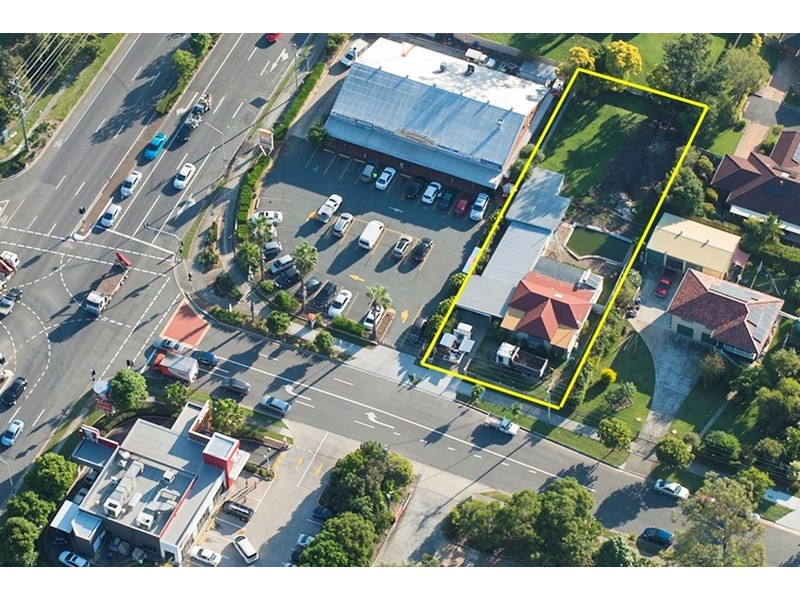 57 Scrub Road, Carindale QLD 4152