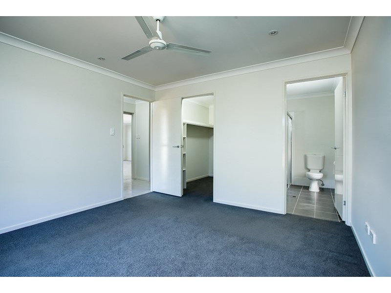 20 Gordon Drive, Bellbird Park QLD 4300