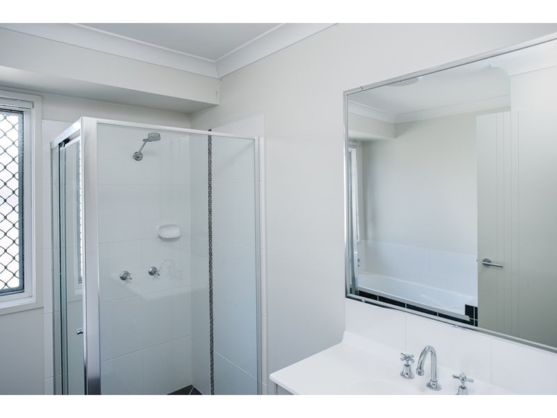20 Gordon Drive, Bellbird Park QLD 4300