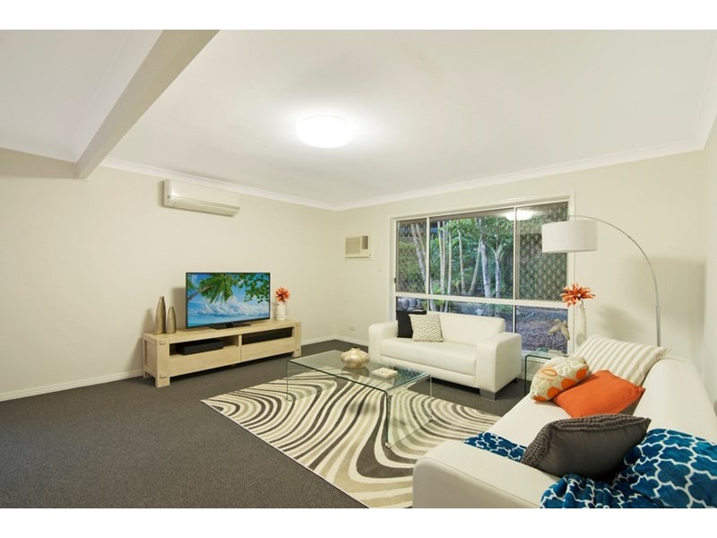 3 Kell Court, Carindale QLD 4152