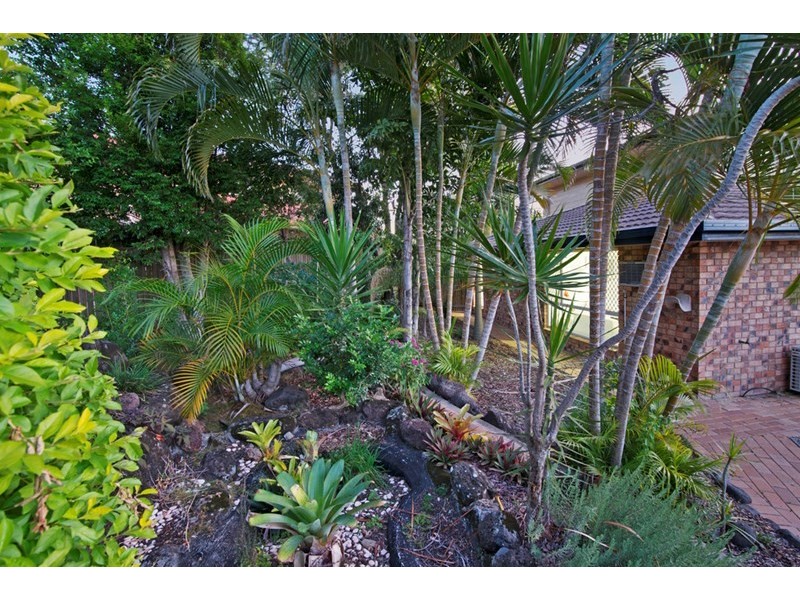 3 Kell Court, Carindale QLD 4152