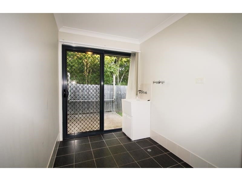 24 Brown Street, Moggill QLD 4070