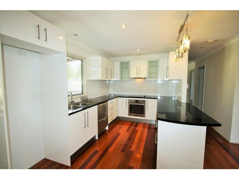 53 Messines Ridge Road, Tarragindi QLD 4121