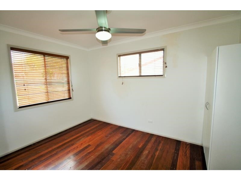 53 Messines Ridge Road, Tarragindi QLD 4121