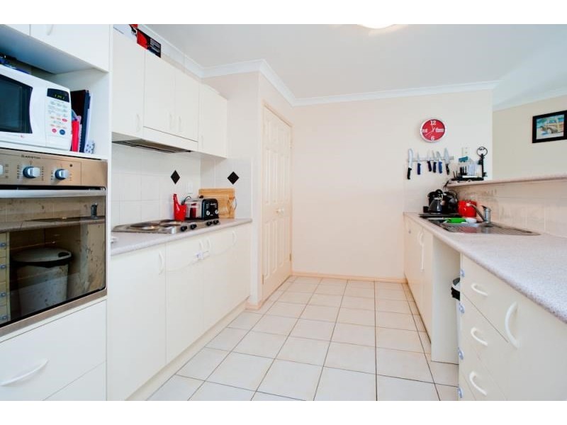 12 Stratus Street, Birkdale QLD 4159