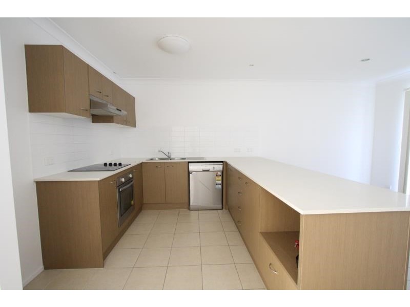 Unit 2 52-54 Freshwater Drive, Berrinba QLD 4117