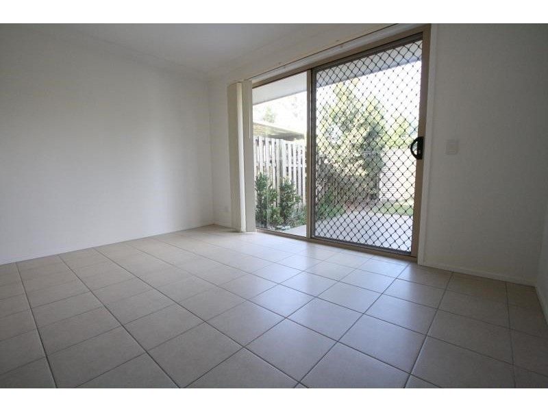 Unit 2 52-54 Freshwater Drive, Berrinba QLD 4117