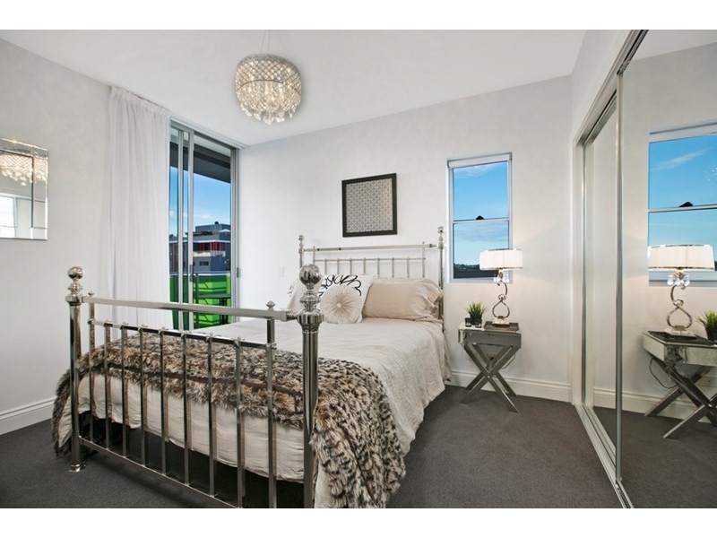 704/159 Logan Road, Woolloongabba QLD 4102