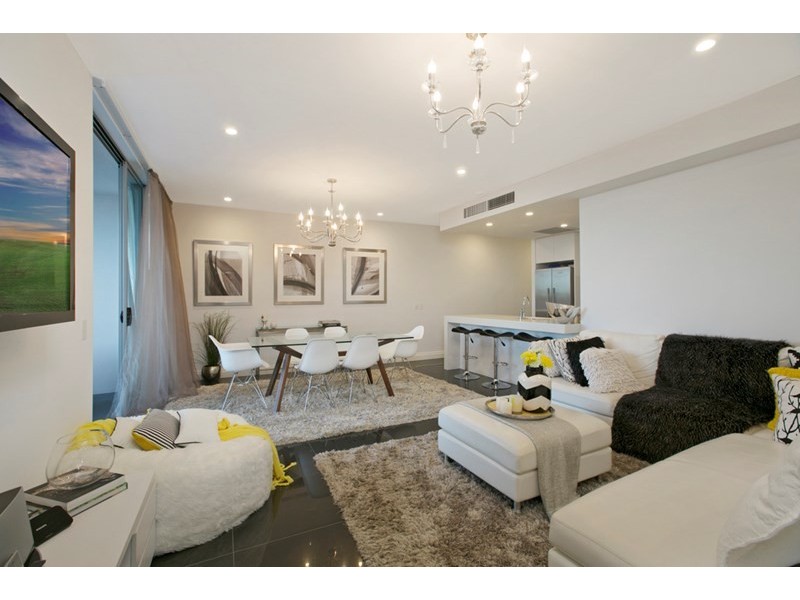 704/159 Logan Road, Woolloongabba QLD 4102