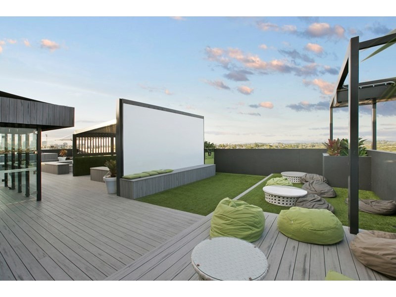 704/159 Logan Road, Woolloongabba QLD 4102