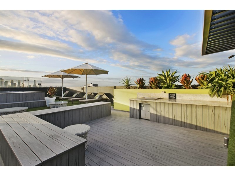 704/159 Logan Road, Woolloongabba QLD 4102