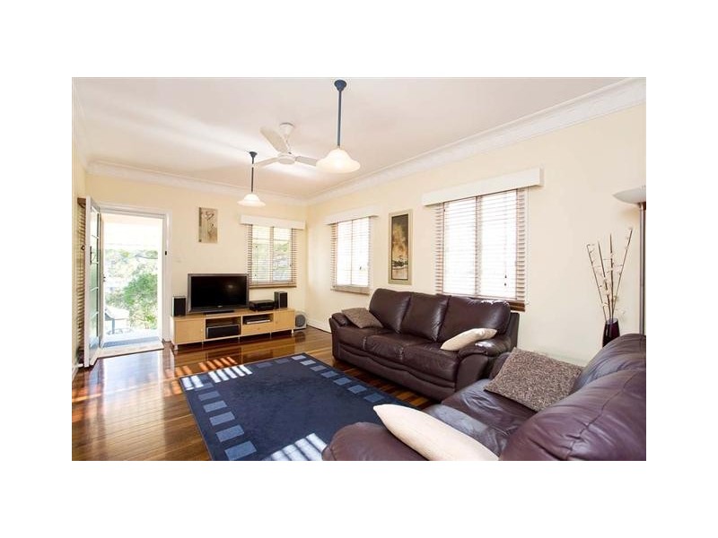 22 Raffles Street, Mount Gravatt East QLD 4122