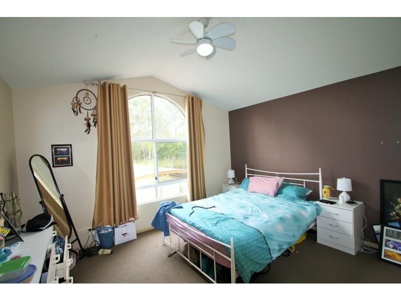 2 Marissa Close, Mansfield QLD 4122