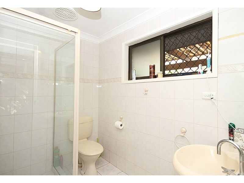 3 Aquila Court, Regents Park QLD 4118