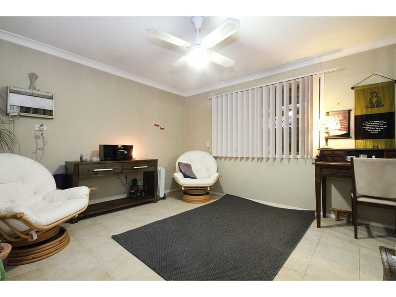 3 Aquila Court, Regents Park QLD 4118
