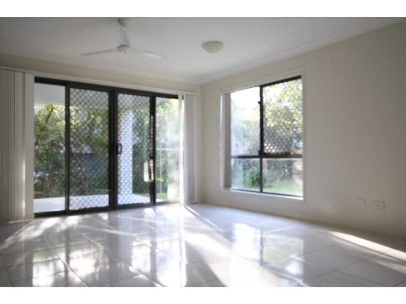 51 Friend Street, Gumdale QLD 4154