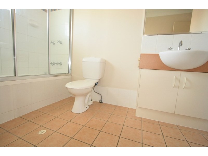 1/29 Oatland Crescent, Holland Park West QLD 4121