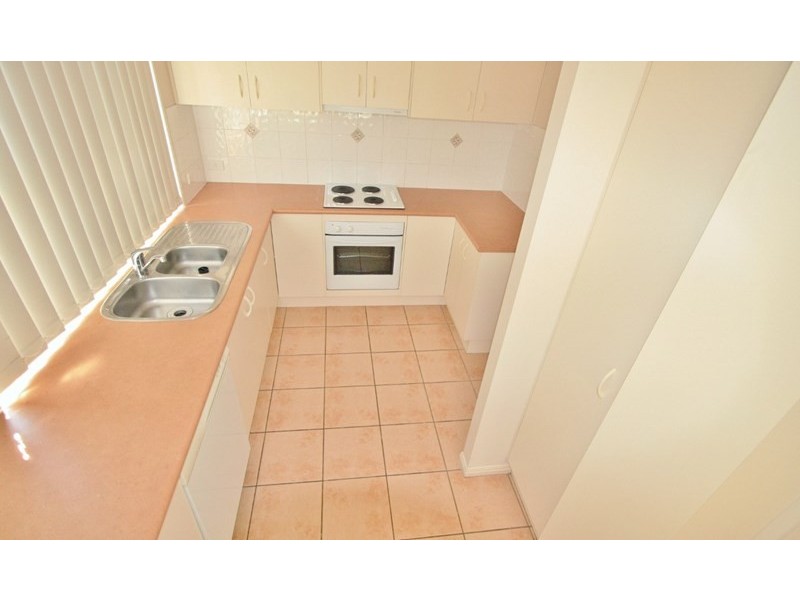 1/29 Oatland Crescent, Holland Park West QLD 4121