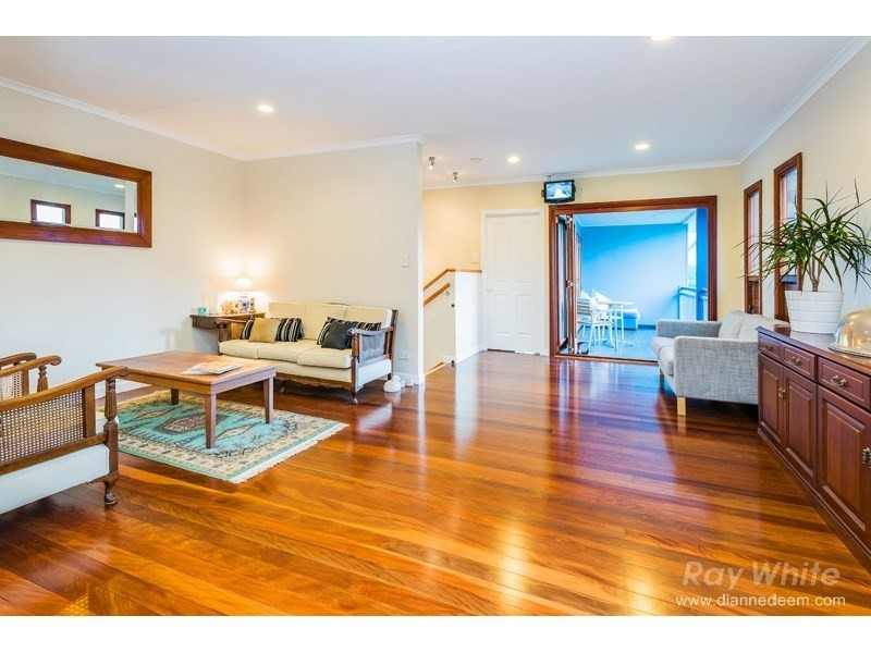 50 Dunrod Street, Holland Park West QLD 4121