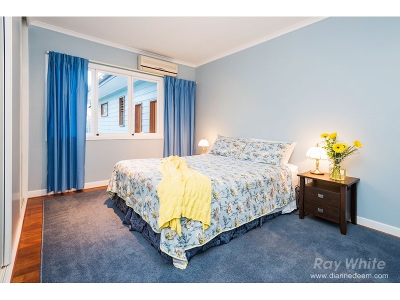 50 Dunrod Street, Holland Park West QLD 4121