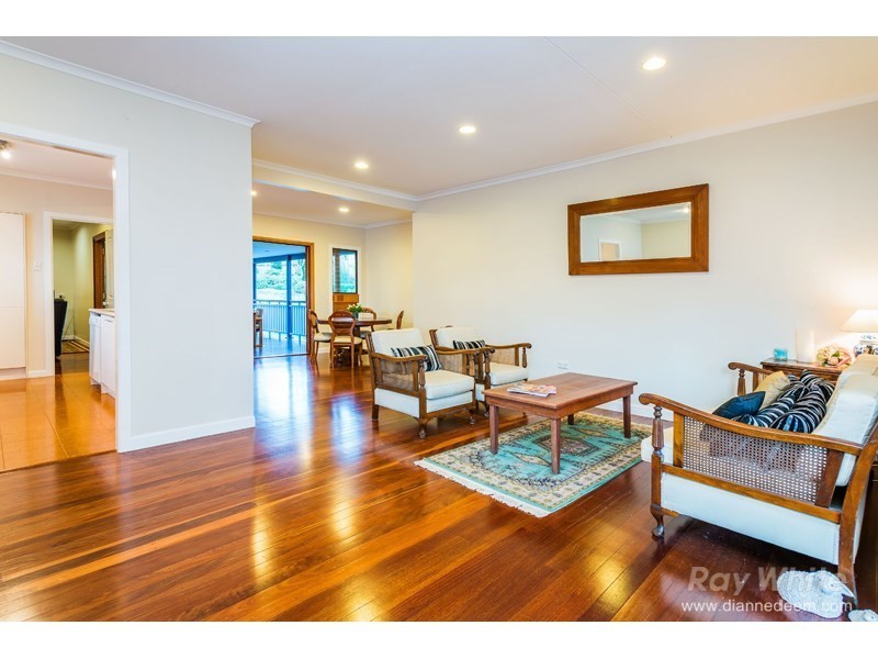 50 Dunrod Street, Holland Park West QLD 4121