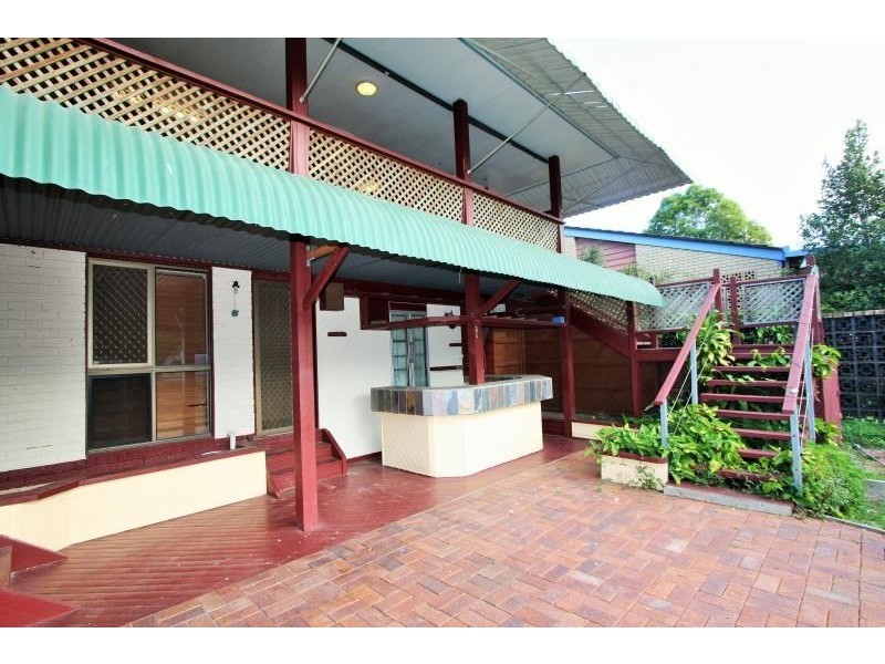 63 Brodie Street, Holland Park West QLD 4121