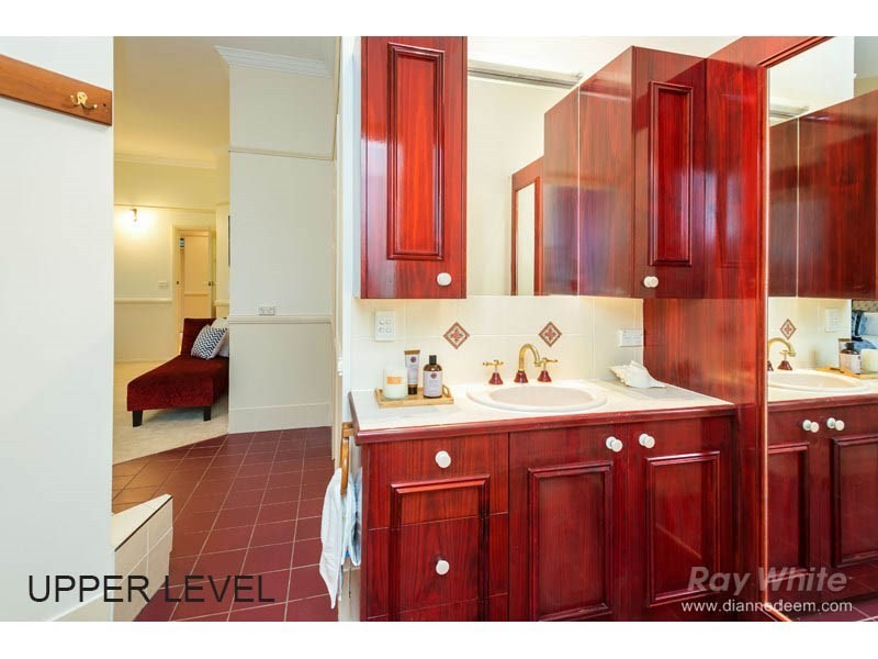 38 Maisie Place, Eight Mile Plains QLD 4113