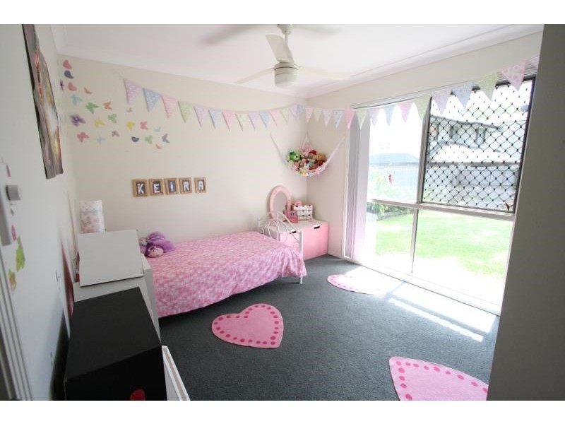 34 Friend Street, Gumdale QLD 4154