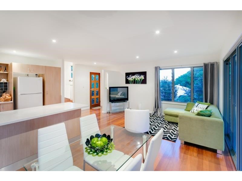 60 Sebring Street, Holland Park West QLD 4121