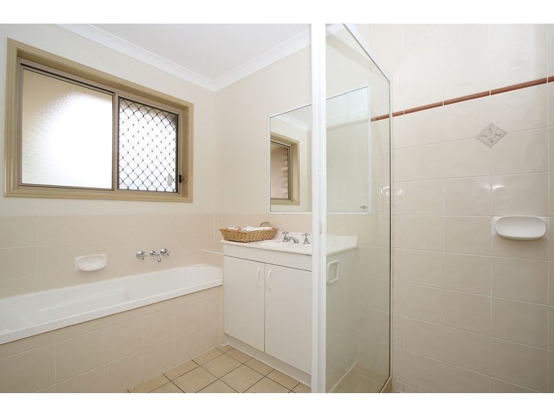 38 Bedarra Street, Redland Bay QLD 4165