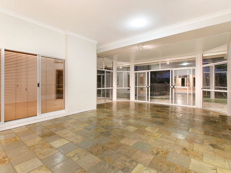 30 St Andrews Drive, Cornubia QLD 4130