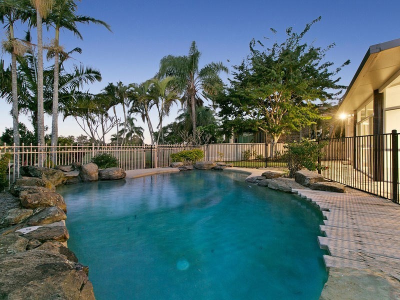 30 St Andrews Drive, Cornubia QLD 4130