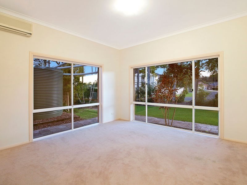 30 St Andrews Drive, Cornubia QLD 4130