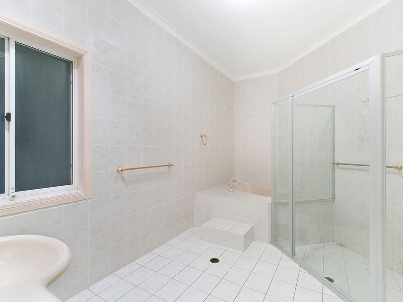 30 St Andrews Drive, Cornubia QLD 4130