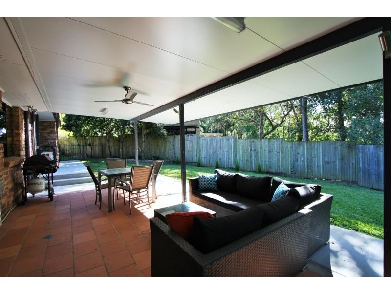 28 Passchendaele Street, Tarragindi QLD 4121