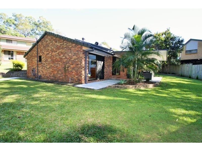 28 Passchendaele Street, Tarragindi QLD 4121