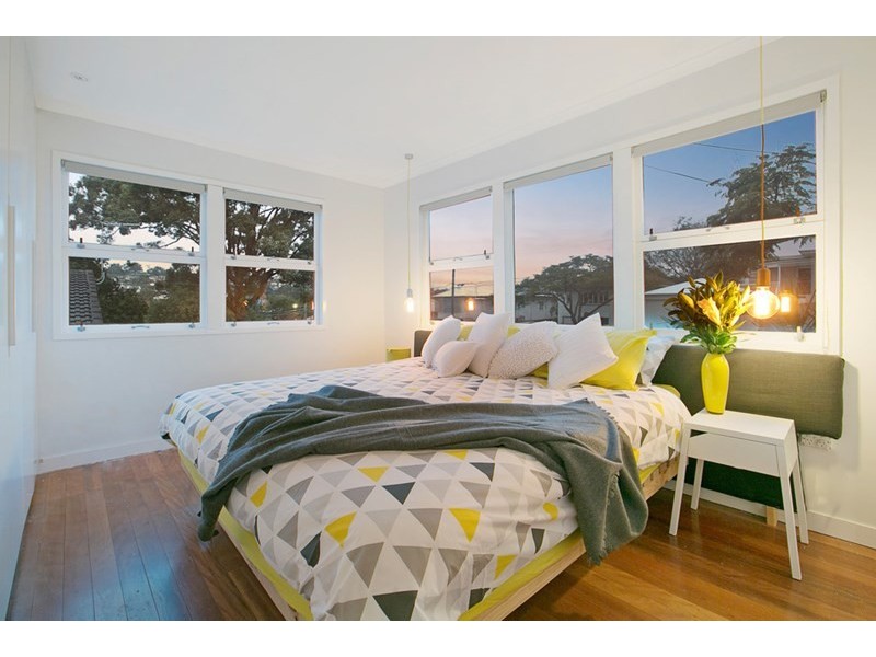 12 Justin Street, Holland Park West QLD 4121