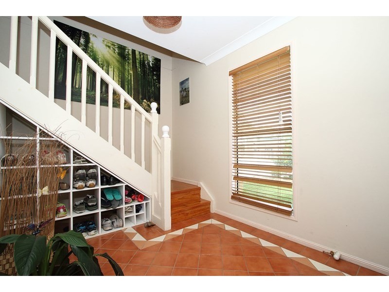 76 Holland Road, Holland Park QLD 4121