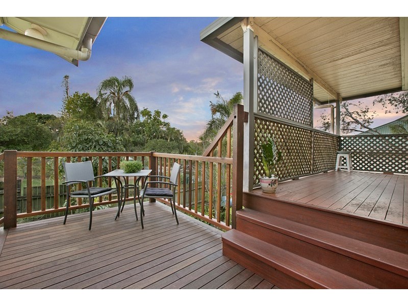 2 Jordan Street, Greenslopes QLD 4120