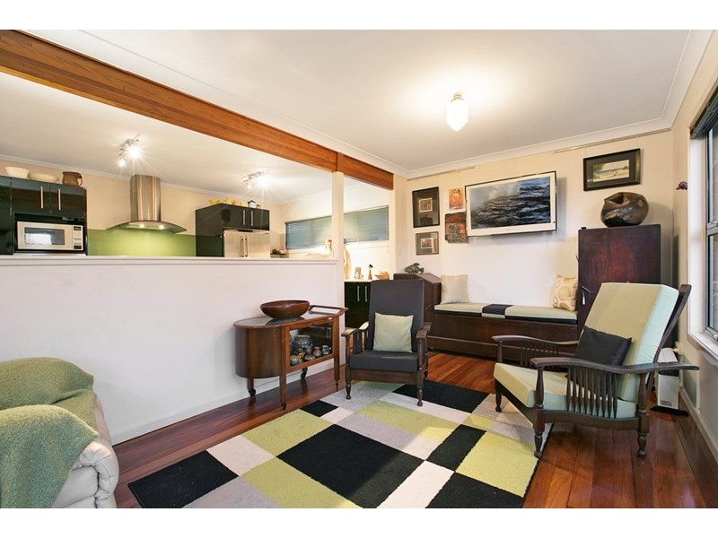 2 Jordan Street, Greenslopes QLD 4120