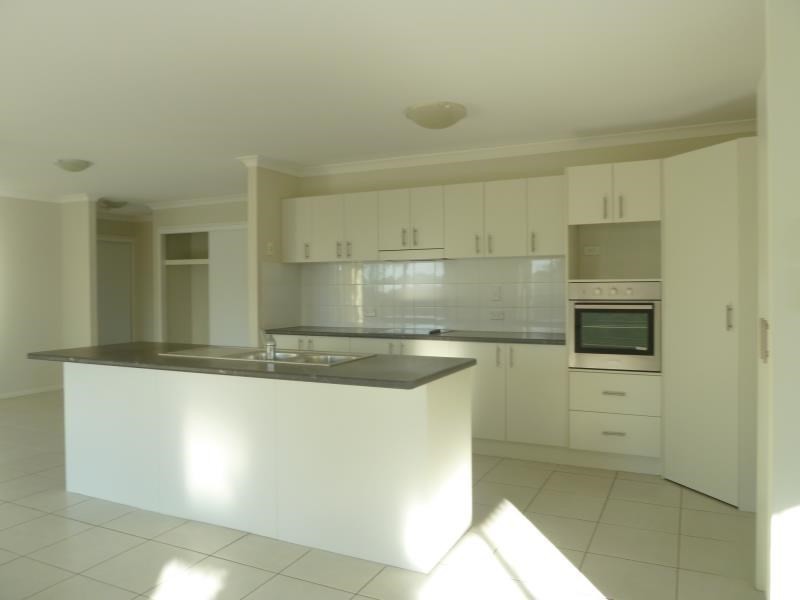 11 Sheridan Close, Moggill QLD 4070