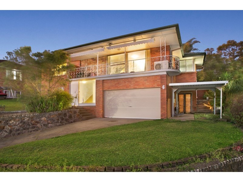 6 Cluden Street, Holland Park West QLD 4121