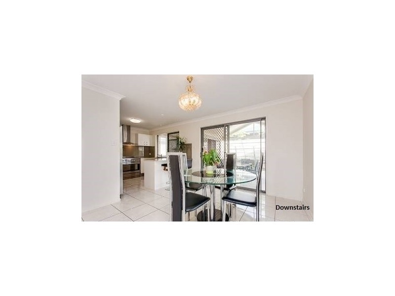 5 William Close, Doolandella QLD 4077