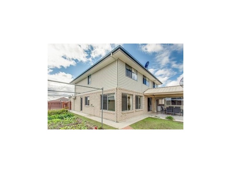 5 William Close, Doolandella QLD 4077